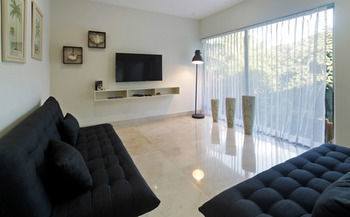 Via 38 Boutique Hotel