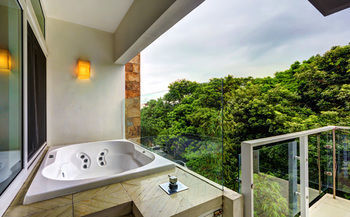 Via 38 Boutique Hotel